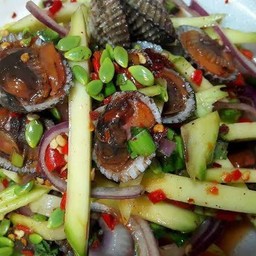 ตำมะม่วงหอยแคลง