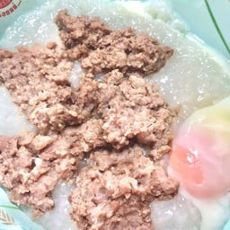 โจ๊ก หมูล้วน ใส่ไข่ลวก