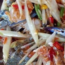 ส้มตำปูม้าสด