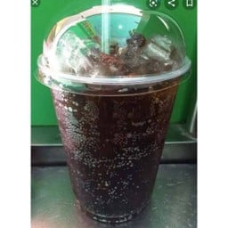 เพนกวินวาฟเฟิล คาเฟ่ & กาแฟคุณลุง เมืองชัยนาท