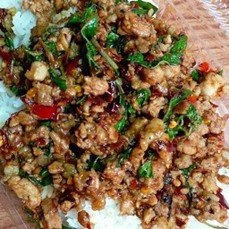 ข้าวกะเพราหมู หอมพริกแห้งโบราณ (ขายดี)