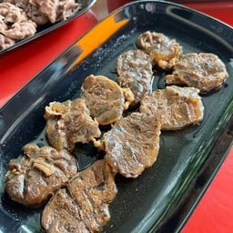 ลวกจิ้มน่องลาย