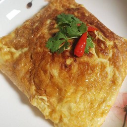 ข้าวหน้าไข่ยัดใส้