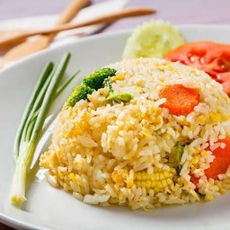 ข้าวผัดหมูสับ
