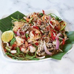 ยำมาม่า ทะเลรวม