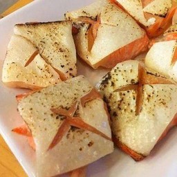 ท้องปลาแซลมอนย่างเกลือ