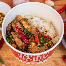 ข้าวกะเพราหมูกรอบ ขนาดปกติ