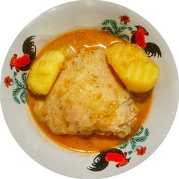 มัสมั่นไก่ (ส่วนสะโพก)