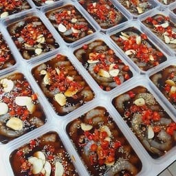 สะบายดี ข้าวกระเพรา&ข้าวหมูทอด กรอกยายชา