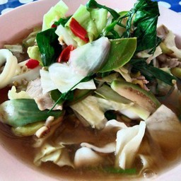 แกงอ่อมหมู