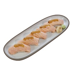 แซลมอนซูชิราดซอสมิโซะ