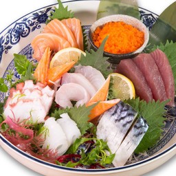 ซูชูรันซาชิมิ ชุด  B