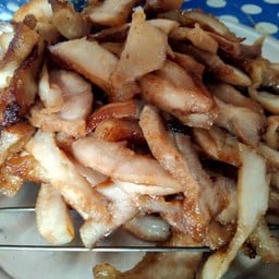 ยำคอหมูย่าง(หมูตกครก