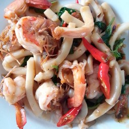 กลิ่นกะเพรา ข้าวห่อหมก สันป่าตอง