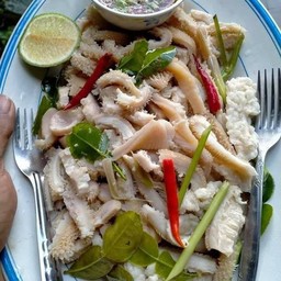 ลวกจิ้มริ้วขาว