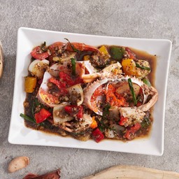 ปูไข่ผัดพริกไทยดำ.