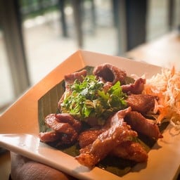 หมูแดดเดียว