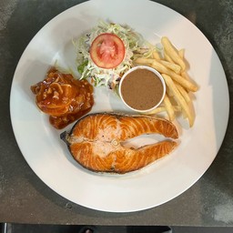 สเต็กปลาแซลม่อน