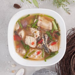 ต้มส้มปลากระพงหม้อ