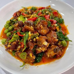 กบชิ้น ทอด ผัดเผ็ด