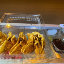 เกี๊ยวซ่า