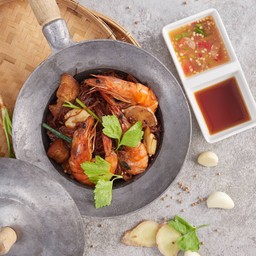 กุ้งอบวุ้นเส้น