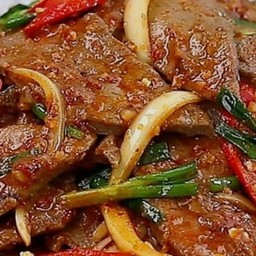 ผัดพริกเผาตับ