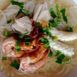 ก๋วยจั๊บทะเล