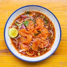 ยำแซลม่อน