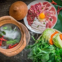 แจ่วฮ้อนรวมหมู