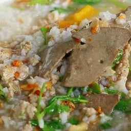 ข้าวต้มตับหมู