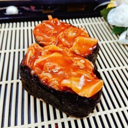 ซูชิหอยลายกิมจิ