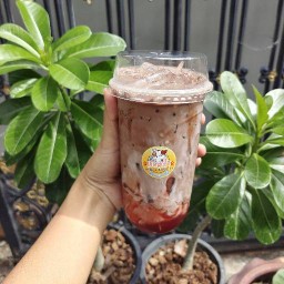 แมวพ่นน้ำ Coffee&Bubble Tea ปังปิ้ง ปังเย็น วาฟเฟิล และคอฟเฟิล สาขา 1