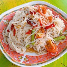 ตำขนมจีน