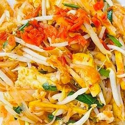 ผัดไทกุ้งแห้ง