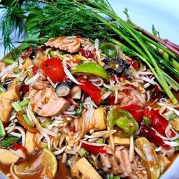 ตำอุดร อาหารอีสาน