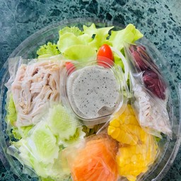 สลัดผักอกไก่