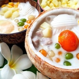 ก๋วยเตี๋ยวหมูน้ำใส-ขนมบัวลอย