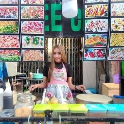 มีดี เครป ลูกแก(ซอยก๋วยเตี๋ยวหมูเจ๊โม้ย)