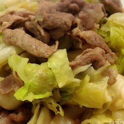 ผัดกะหล่ำเป็นกับข้าว