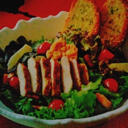 สลัดอกไก่ย่าง