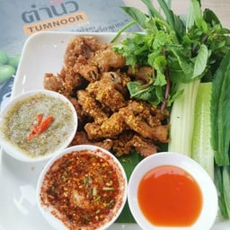 ไส้อ่อนทอดกระเทียม