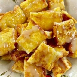 ขนมปังชุปไข่