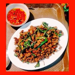 โคขุนผัดกะเพรา(กับข้าว)