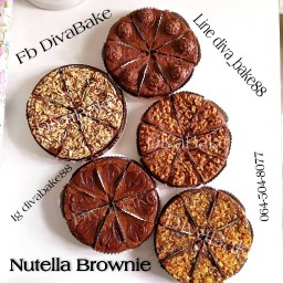 DivaBake ดีว่าเบค บราวนี่ นูเทลล่าบราวนี่  เค้กนูเทลล่า เค้ก ท๊อฟฟี่เค้ก  ขนมปัง นมสเ