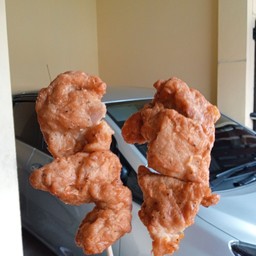 ไก่คาราเกะไม้ใหญ่