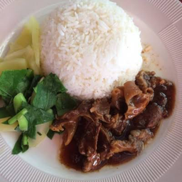 ข้าวเนื้อตุ๋น
