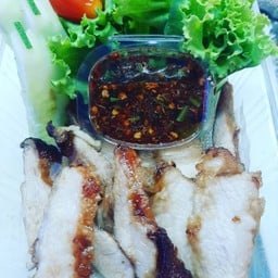 ข้าวกล่อง🌿 ครัวชมพู 🌿 กะเพาไข่ข้น