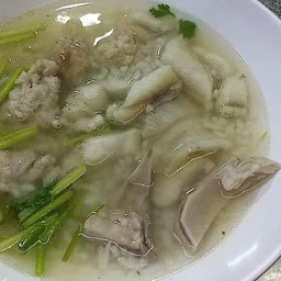 ข้าวต้มกระเพาะหมู