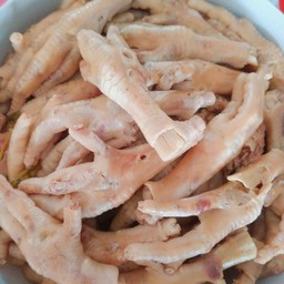 เกาเหลาขาไก่เปื่อยละลายในปากต้มยำกากหมู